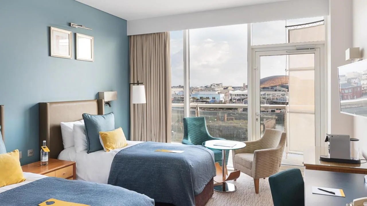 Super Premium King Room - Tiger Bay